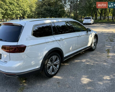 Білий Фольксваген Пассат Альтрак, об'ємом двигуна 1.97 л та пробігом 158 тис. км за 26900 $, фото 46 на Automoto.ua