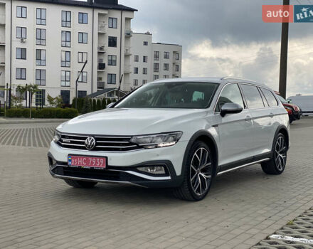 Білий Фольксваген Пассат Альтрак, об'ємом двигуна 1.97 л та пробігом 241 тис. км за 24999 $, фото 34 на Automoto.ua