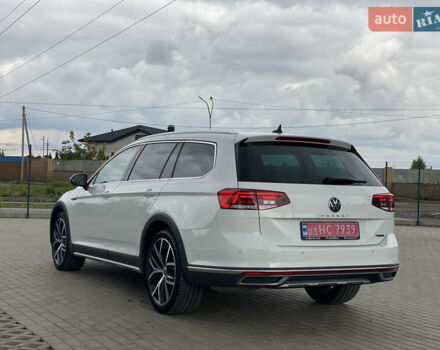 Білий Фольксваген Пассат Альтрак, об'ємом двигуна 1.97 л та пробігом 241 тис. км за 24999 $, фото 44 на Automoto.ua