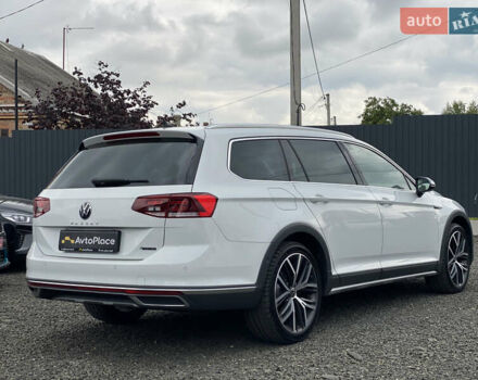 Білий Фольксваген Пассат Альтрак, об'ємом двигуна 1.97 л та пробігом 241 тис. км за 24999 $, фото 106 на Automoto.ua