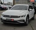 Белый Фольксваген Пассат Альтрак, объемом двигателя 2 л и пробегом 162 тыс. км за 24840 $, фото 1 на Automoto.ua