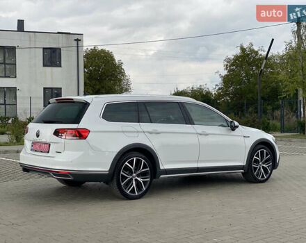 Білий Фольксваген Пассат Альтрак, об'ємом двигуна 1.97 л та пробігом 241 тис. км за 24999 $, фото 41 на Automoto.ua