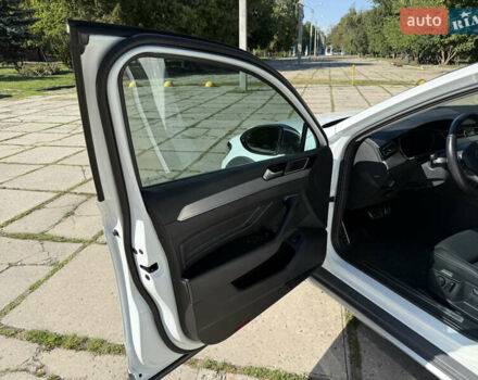 Білий Фольксваген Пассат Альтрак, об'ємом двигуна 1.97 л та пробігом 158 тис. км за 26900 $, фото 68 на Automoto.ua