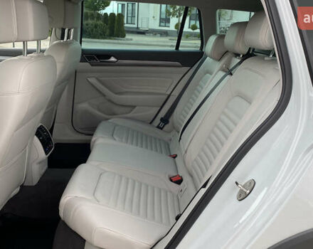 Білий Фольксваген Пассат Альтрак, об'ємом двигуна 1.97 л та пробігом 241 тис. км за 24999 $, фото 86 на Automoto.ua