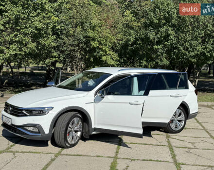 Білий Фольксваген Пассат Альтрак, об'ємом двигуна 1.97 л та пробігом 158 тис. км за 26900 $, фото 17 на Automoto.ua