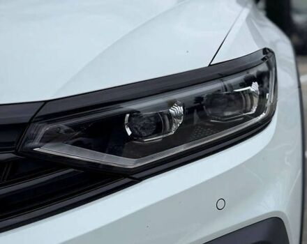 Білий Фольксваген Пассат Альтрак, об'ємом двигуна 2 л та пробігом 107 тис. км за 32450 $, фото 9 на Automoto.ua