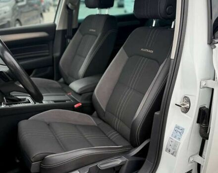 Білий Фольксваген Пассат Альтрак, об'ємом двигуна 2 л та пробігом 107 тис. км за 32450 $, фото 20 на Automoto.ua