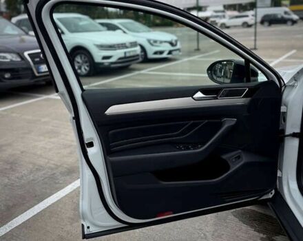 Білий Фольксваген Пассат Альтрак, об'ємом двигуна 2 л та пробігом 107 тис. км за 32450 $, фото 18 на Automoto.ua