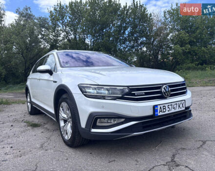 Білий Фольксваген Пассат Альтрак, об'ємом двигуна 1.97 л та пробігом 198 тис. км за 27900 $, фото 7 на Automoto.ua