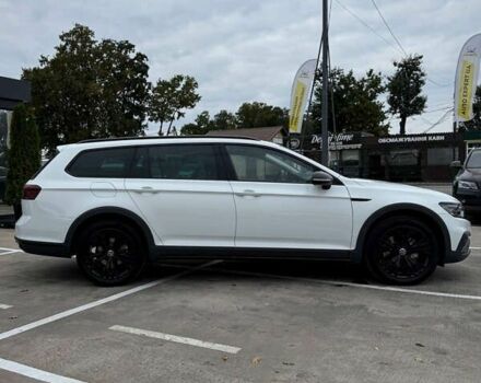 Білий Фольксваген Пассат Альтрак, об'ємом двигуна 2 л та пробігом 107 тис. км за 32450 $, фото 1 на Automoto.ua