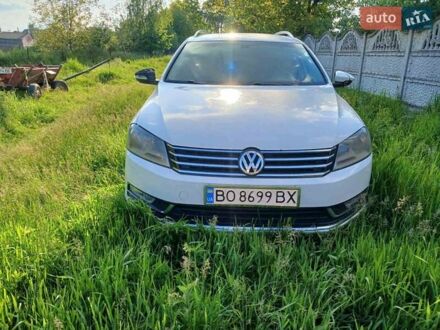 Фольксваген Пассат Альтрак 2012 у Рівному на Automoto.ua Білий Фольксваген Пассат Альтрак, об'ємом двигуна 1.4 л та пробігом 300 тис. км за 5950 $, фото 1 на Automoto.ua