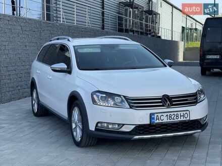 Фольксваген Пассат Альтрак 2014 в Луцке на Automoto.ua Белый Фольксваген Пассат Альтрак, объемом двигателя 1.97 л и пробегом 280 тыс. км за 13500 $, фото 1 на Automoto.ua