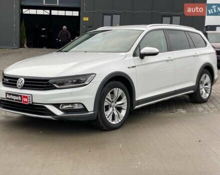 Білий Фольксваген Пассат Альтрак, об'ємом двигуна 2 л та пробігом 267 тис. км за 19890 $, фото 1 на Automoto.ua