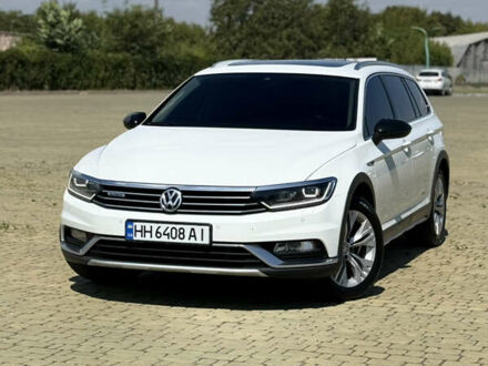 Фольксваген Пассат Альтрак 2019 у Одесі на Automoto.ua Білий Фольксваген Пассат Альтрак, об'ємом двигуна 2 л та пробігом 176 тис. км за 26500 $, фото 1 на Automoto.ua