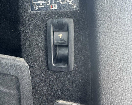 Черный Фольксваген Пассат Альтрак, объемом двигателя 2 л и пробегом 261 тыс. км за 13000 $, фото 33 на Automoto.ua