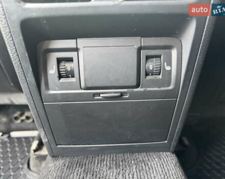 Черный Фольксваген Пассат Альтрак, объемом двигателя 2 л и пробегом 261 тыс. км за 13000 $, фото 37 на Automoto.ua