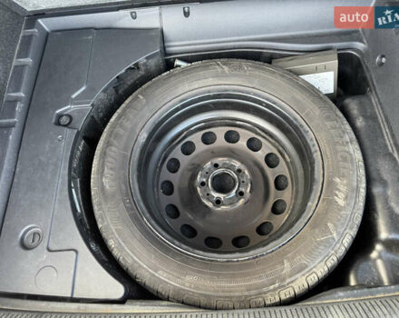 Черный Фольксваген Пассат Альтрак, объемом двигателя 2 л и пробегом 261 тыс. км за 13000 $, фото 36 на Automoto.ua