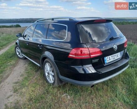 Черный Фольксваген Пассат Альтрак, объемом двигателя 2 л и пробегом 340 тыс. км за 12000 $, фото 10 на Automoto.ua