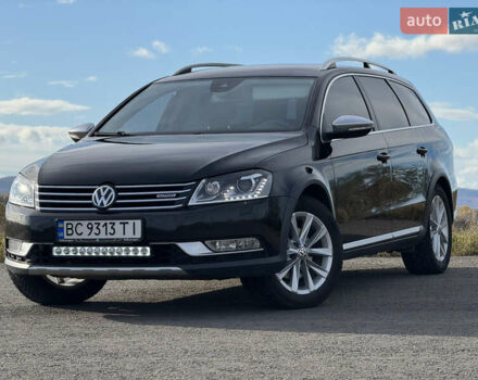 Черный Фольксваген Пассат Альтрак, объемом двигателя 2 л и пробегом 261 тыс. км за 13000 $, фото 5 на Automoto.ua
