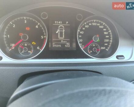 Черный Фольксваген Пассат Альтрак, объемом двигателя 2 л и пробегом 315 тыс. км за 13000 $, фото 9 на Automoto.ua