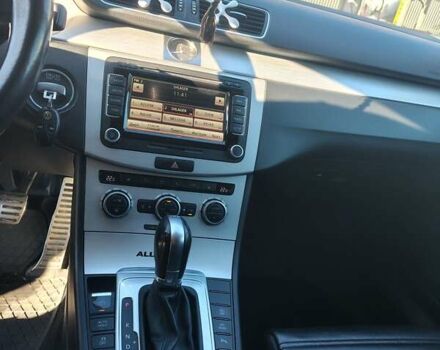 Черный Фольксваген Пассат Альтрак, объемом двигателя 2 л и пробегом 315 тыс. км за 13000 $, фото 8 на Automoto.ua