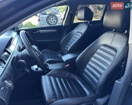 Черный Фольксваген Пассат Альтрак, объемом двигателя 2 л и пробегом 211 тыс. км за 13950 $, фото 20 на Automoto.ua