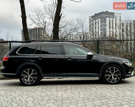 Чорний Фольксваген Пассат Альтрак, об'ємом двигуна 2 л та пробігом 245 тис. км за 18500 $, фото 21 на Automoto.ua