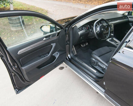 Чорний Фольксваген Пассат Альтрак, об'ємом двигуна 2 л та пробігом 272 тис. км за 16400 $, фото 3 на Automoto.ua
