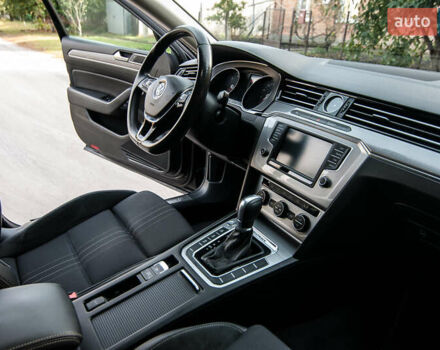 Чорний Фольксваген Пассат Альтрак, об'ємом двигуна 2 л та пробігом 272 тис. км за 16400 $, фото 6 на Automoto.ua