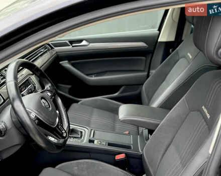 Чорний Фольксваген Пассат Альтрак, об'ємом двигуна 2 л та пробігом 245 тис. км за 18500 $, фото 10 на Automoto.ua