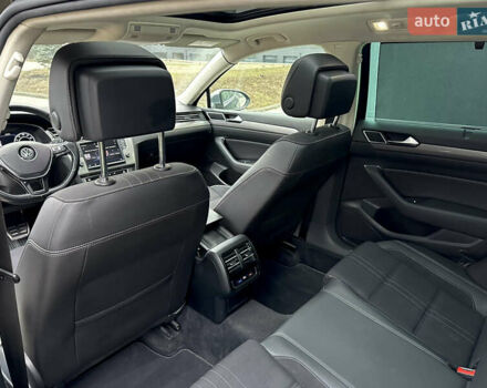 Чорний Фольксваген Пассат Альтрак, об'ємом двигуна 2 л та пробігом 245 тис. км за 18500 $, фото 25 на Automoto.ua