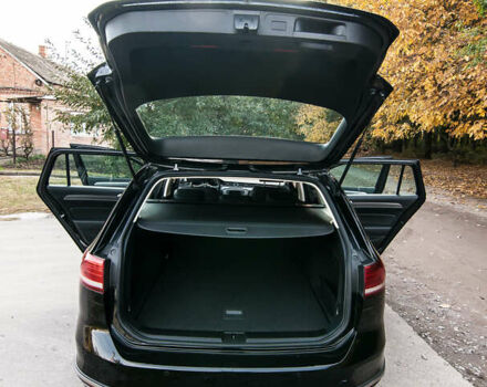 Чорний Фольксваген Пассат Альтрак, об'ємом двигуна 2 л та пробігом 272 тис. км за 16400 $, фото 12 на Automoto.ua