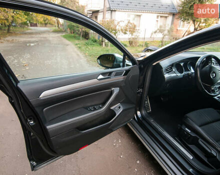 Чорний Фольксваген Пассат Альтрак, об'ємом двигуна 2 л та пробігом 272 тис. км за 16400 $, фото 25 на Automoto.ua