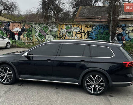 Черный Фольксваген Пассат Альтрак, объемом двигателя 2 л и пробегом 219 тыс. км за 22000 $, фото 5 на Automoto.ua