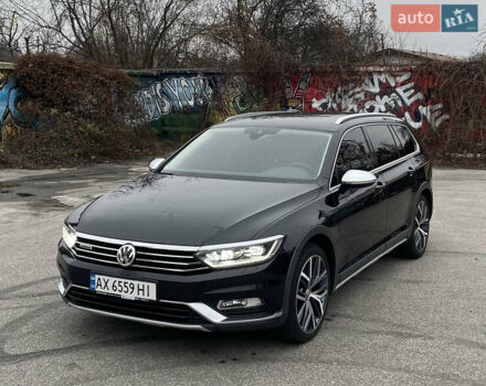 Черный Фольксваген Пассат Альтрак, объемом двигателя 2 л и пробегом 219 тыс. км за 22000 $, фото 3 на Automoto.ua