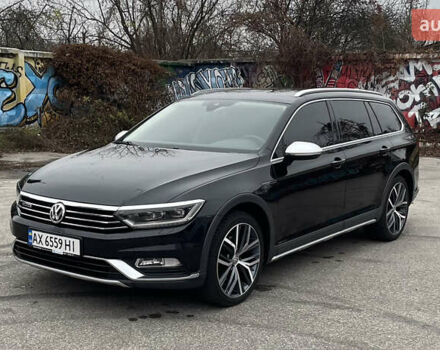 Черный Фольксваген Пассат Альтрак, объемом двигателя 2 л и пробегом 219 тыс. км за 22000 $, фото 2 на Automoto.ua