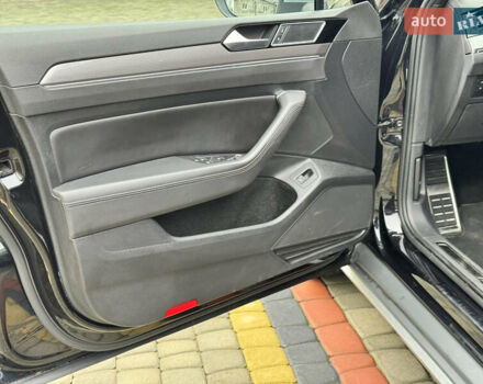 Черный Фольксваген Пассат Альтрак, объемом двигателя 2 л и пробегом 196 тыс. км за 22999 $, фото 31 на Automoto.ua