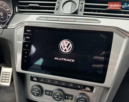 Черный Фольксваген Пассат Альтрак, объемом двигателя 2 л и пробегом 196 тыс. км за 22999 $, фото 23 на Automoto.ua