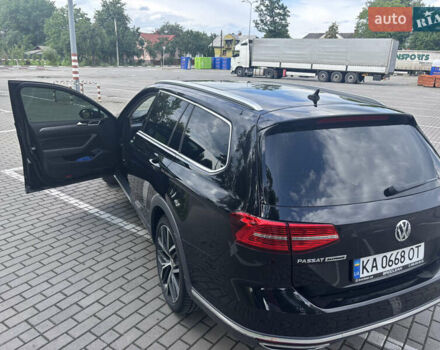 Чорний Фольксваген Пассат Альтрак, об'ємом двигуна 2 л та пробігом 219 тис. км за 20600 $, фото 7 на Automoto.ua