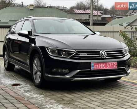 Черный Фольксваген Пассат Альтрак, объемом двигателя 2 л и пробегом 196 тыс. км за 22999 $, фото 2 на Automoto.ua