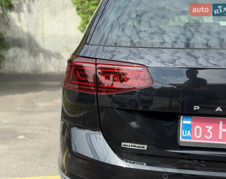 Черный Фольксваген Пассат Альтрак, объемом двигателя 2 л и пробегом 218 тыс. км за 25999 $, фото 12 на Automoto.ua