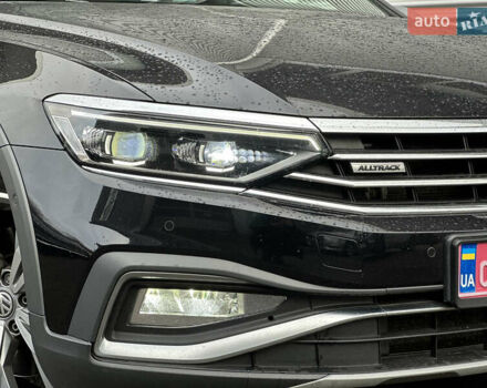 Черный Фольксваген Пассат Альтрак, объемом двигателя 2 л и пробегом 218 тыс. км за 25500 $, фото 9 на Automoto.ua