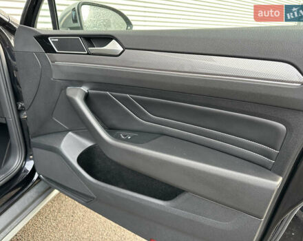 Черный Фольксваген Пассат Альтрак, объемом двигателя 2 л и пробегом 218 тыс. км за 25500 $, фото 17 на Automoto.ua