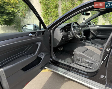 Черный Фольксваген Пассат Альтрак, объемом двигателя 2 л и пробегом 218 тыс. км за 25999 $, фото 28 на Automoto.ua