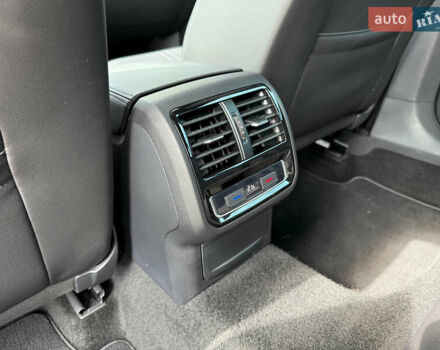 Черный Фольксваген Пассат Альтрак, объемом двигателя 2 л и пробегом 218 тыс. км за 25999 $, фото 45 на Automoto.ua