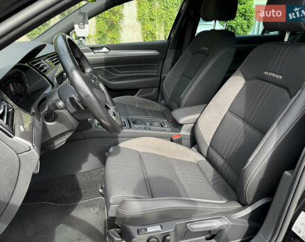 Черный Фольксваген Пассат Альтрак, объемом двигателя 2 л и пробегом 218 тыс. км за 25999 $, фото 34 на Automoto.ua