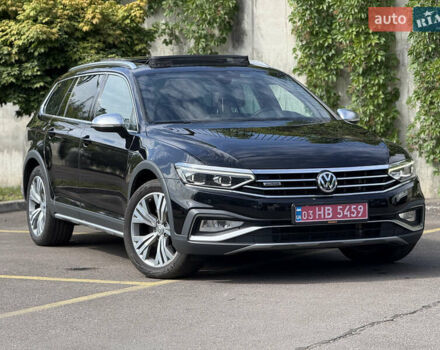 Черный Фольксваген Пассат Альтрак, объемом двигателя 2 л и пробегом 218 тыс. км за 25999 $, фото 68 на Automoto.ua