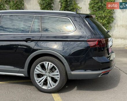 Черный Фольксваген Пассат Альтрак, объемом двигателя 2 л и пробегом 218 тыс. км за 25999 $, фото 17 на Automoto.ua