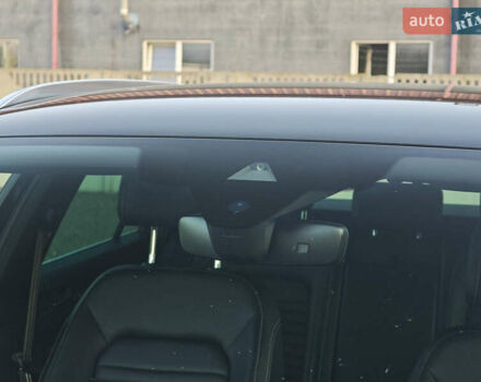 Черный Фольксваген Пассат Альтрак, объемом двигателя 2 л и пробегом 170 тыс. км за 29999 $, фото 8 на Automoto.ua