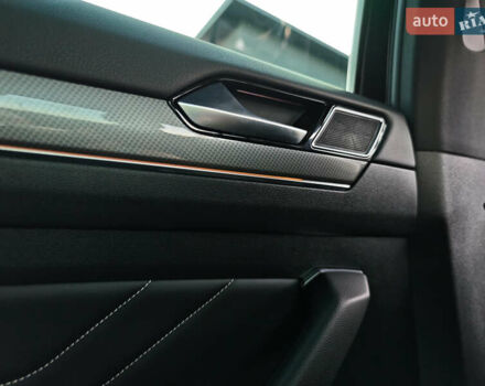 Черный Фольксваген Пассат Альтрак, объемом двигателя 2 л и пробегом 170 тыс. км за 29999 $, фото 52 на Automoto.ua